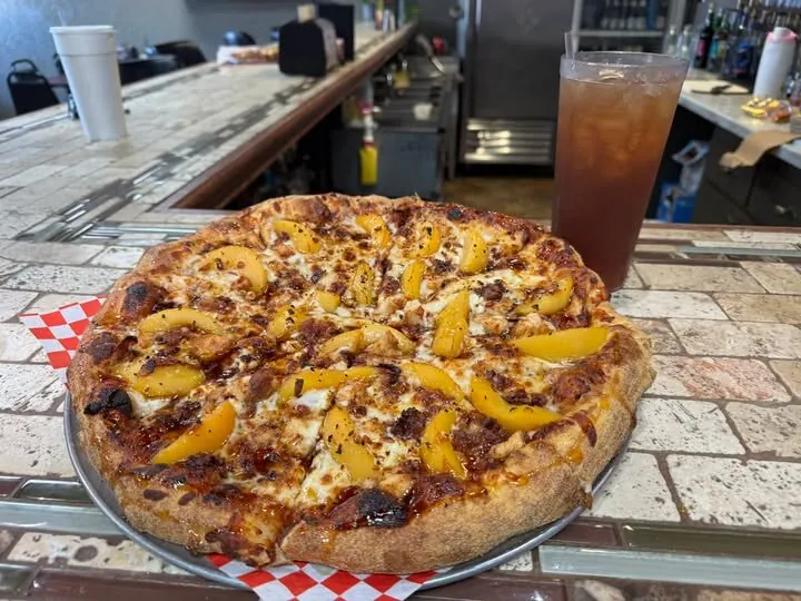 Ben & Jay's Pizzeria in Lawton